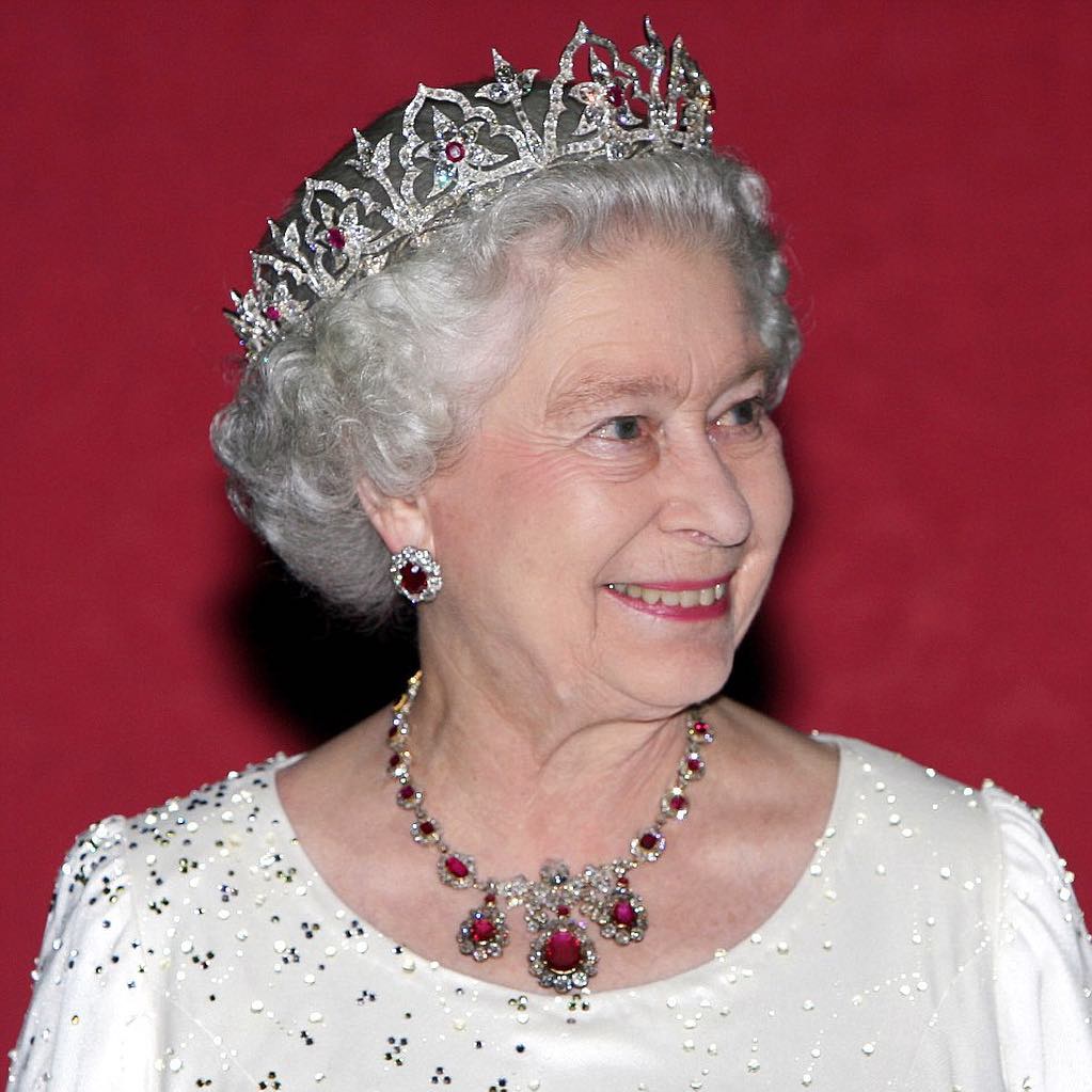 تاج ملكي - تاج Oriental Circlet Tiara - أغلى التيجان العائلة المالكة مصدر الصورة غوغل
