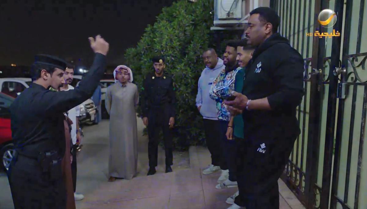 شباب البومب 12 عامر وياسر مع الشباب والشرطة