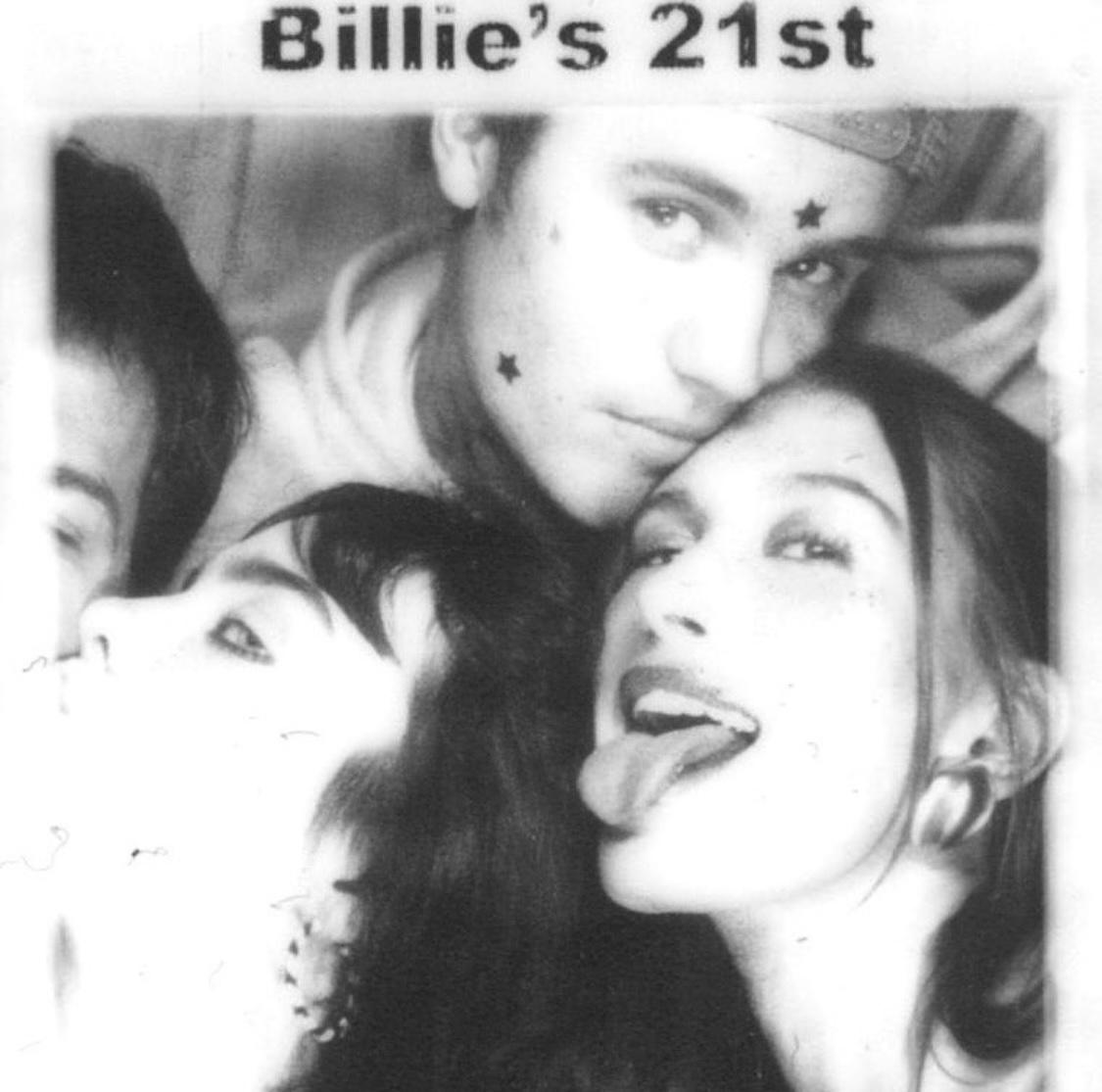 جاستين بيبر وزوجته مع بيلي أيليش في حفلة عيد ميلادها - إنستغرام
