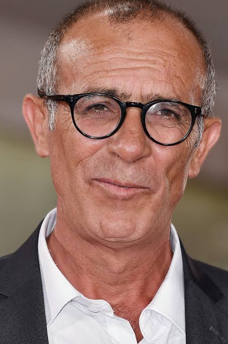 كامل الباشا 