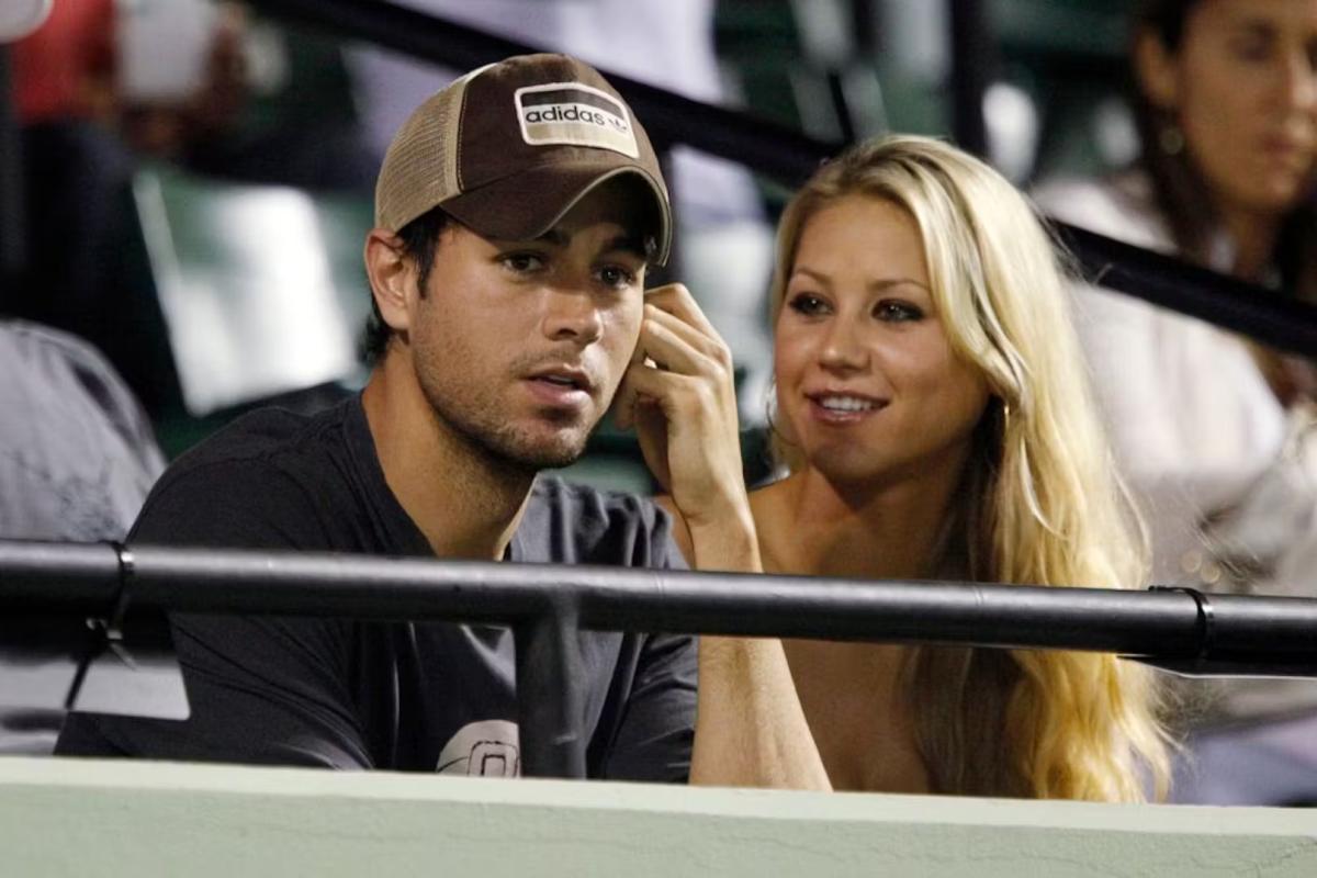  إنريكي إغليسياس Enrique Iglesias -  آنا كورنيكوفا Anna Kournikova 