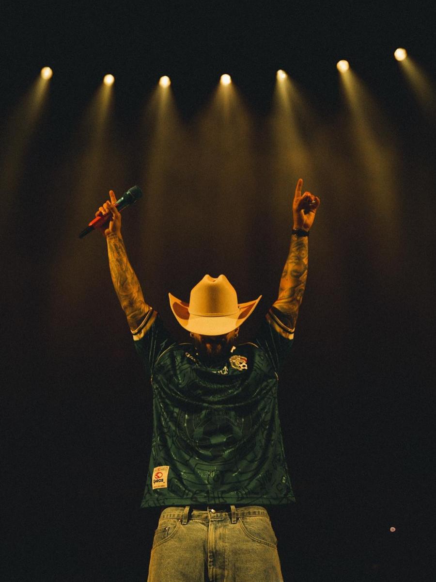 مالوما Maluma - مكسيكو سيتي Mexico City - جولة مالوما العالمية +Pretty +Dirty World Tour - جي بالفين J Balvin - دون عمر Don Omar - مهرجان Baja Beach Festival - Rosarito Beach - يونغ ميكو Young Miko - أنيتا Anitta - بليسد Blessd - ريلز بي Rels B - أوسكار مايدو Oscar Maydo - تيتو دابل بي Tito Double P - كريس إم جي Cris MJ - إل ألفا El Alfa - لوس توكانيس دي تيخوانا Los Tucanes De Tijuana - أركانخل Arcángel - ويسين Wisin - حفلات مالوما في المكسيك - أخبار هوليوود