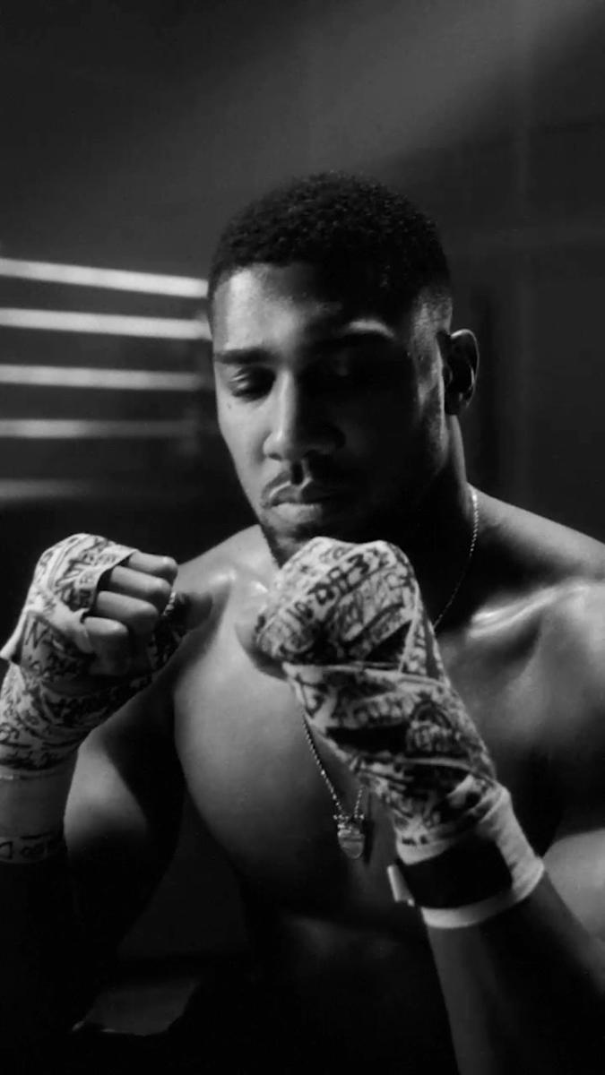 جايك بول Anthony Joshua - نزال جيك بول جوشوا - Jake Paul Netflix Fight - Anthony Joshua Miami Fight - لورنس أوكولي Lawrence Okolie - نزال الوزن الثقيل 19 ديسمبر - مباراة ملاكمة ميامي Miami - Kaseya Center Fight - Daniel Dubois Joshua - Julio Cesar Chavez Jr - Boxing News Hollywood - أخبار الملاكمة - نتفليكس رياضة - Jake Paul Boxing Record - Anthony Joshua Comeback - Jake Paul vs Anthony Joshua Streaming Netflix