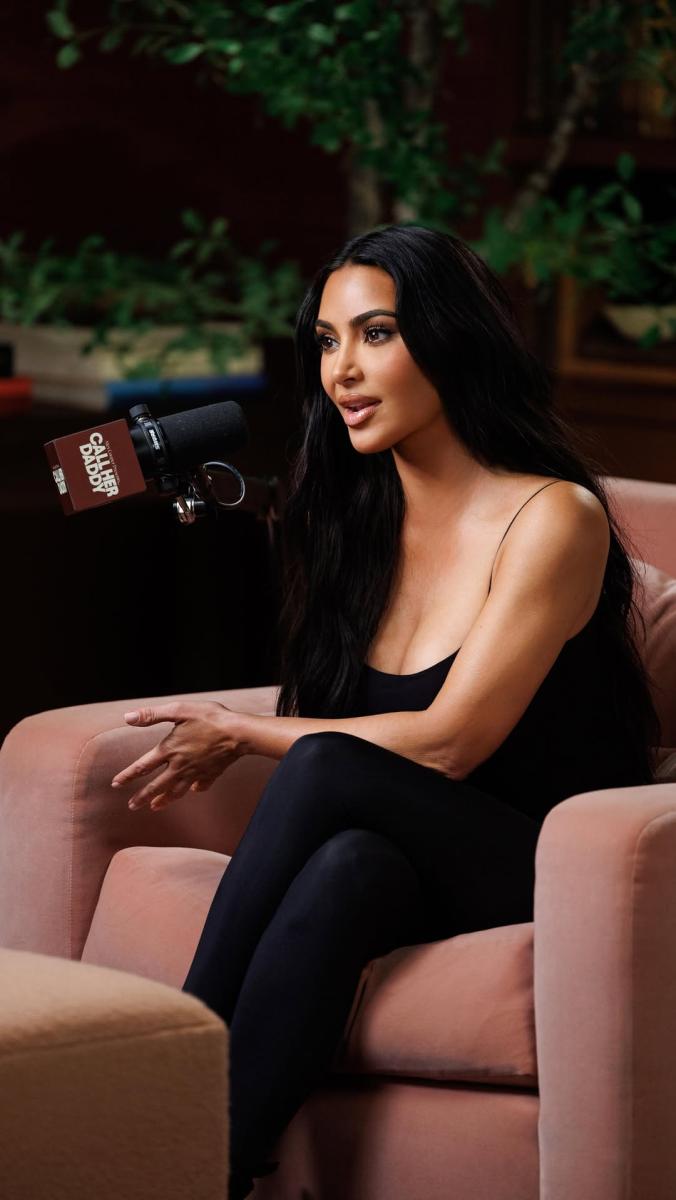 كيم كارداشيان Kim Kardashian - كانييه ويست Kanye West - بودكاست Call Her Daddy - أليكس كوبر Alex Cooper - بيت ديفيدسون Pete Davidson - كريس جينر Kris Jenner - كلوي كارداشيان Khloé Kardashian - SKIMS - طلاق كيم كارداشيان - علاقة كيم وكانييه - أخبار هوليوود - مقابلات كيم كارداشيان - Kim Kardashian interview - Kim Kardashian Call Her Daddy - Kim Kardashian Kanye West divorce - Hollywood news