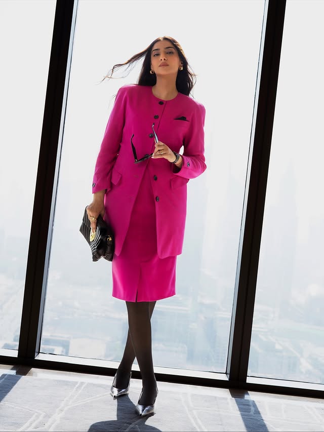 سونام كابور حامل