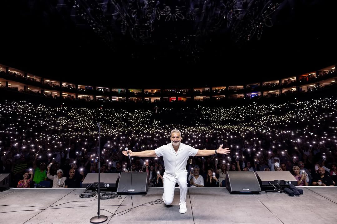 باسم يوسف - ستاند أب كوميدي - كرش الوحش - The Belly of the Beast - عرض دبي - جولة باسم يوسف - ستاند أب عربي - كوميديا دبي - مسرح دبي - حفلات باسم يوسف - مسرح بيروت - جولة عمان - جولة الأردن - جولة مسقط - باسم يوسف 2025