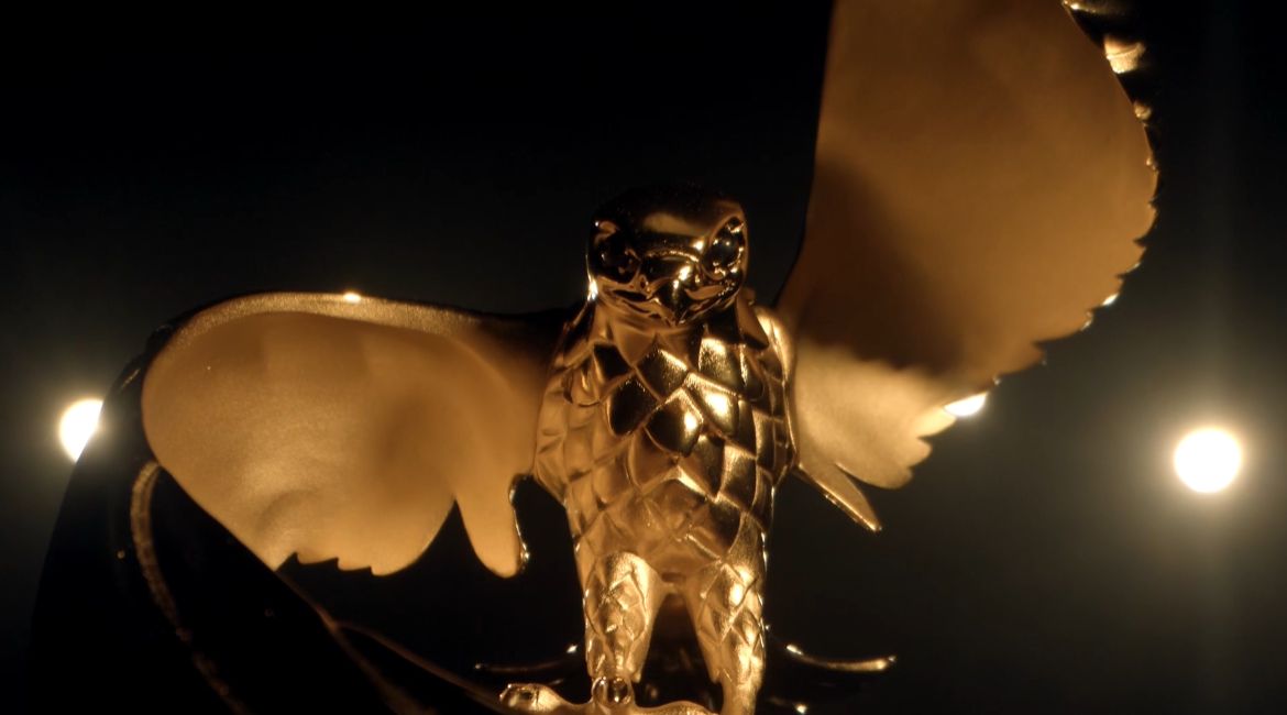 صقر مجسم جوي اوردز