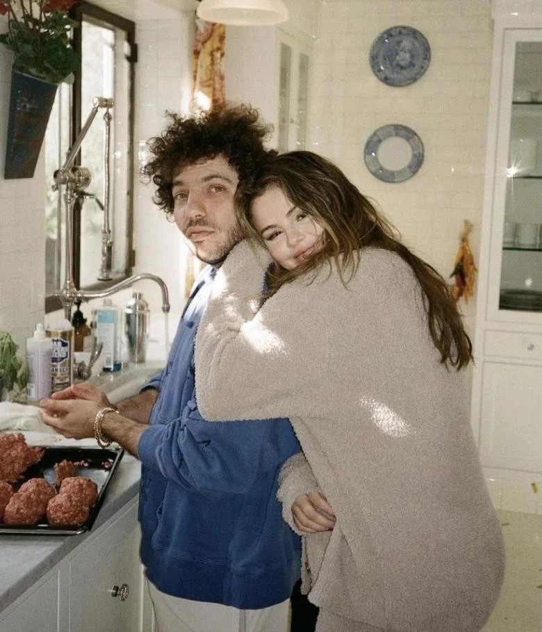 سيلينا غوميز Selena Gomez - بيني بلانكو Benny Blanco - زفاف سيلينا غوميز - حفل وداع العزوبية سيلينا غوميز - سيلينا غوميز في كابو سان لوكاس Cabo San Lucas - خطوبة سيلينا غوميز وبيني بلانكو - زواج سيلينا غوميز 2025 - أخبار سيلينا غوميز هوليوود - Resorts World Las Vegas - Las Vegas news - سيلينا غوميز إنستغرام Instagram - نجوم هوليوود أخبار