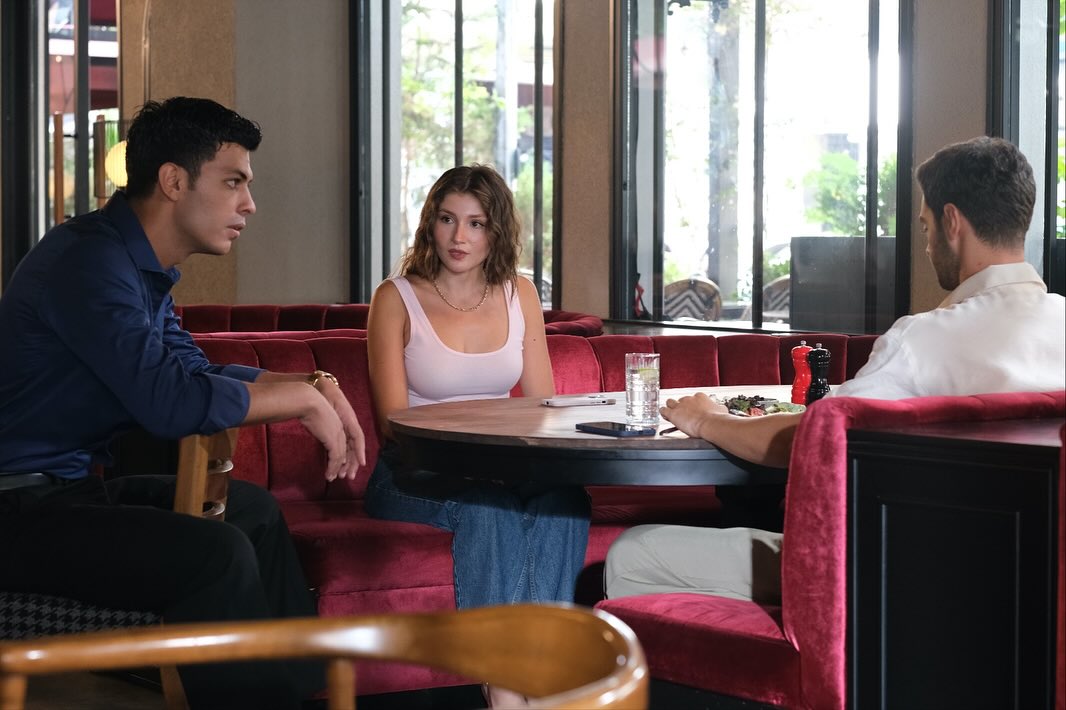 مسلسل الأراضي الخصبة الحلقة 1 - الأراضي المباركة