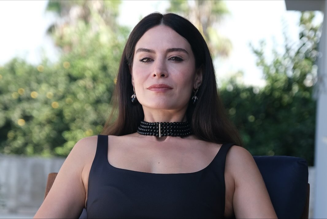 مسلسل الأراضي الخصبة الحلقة 1 - الأراضي المباركة