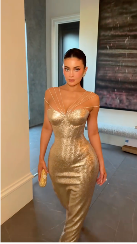 كايلي جينير بتصميم&nbsp;آشي استوديو