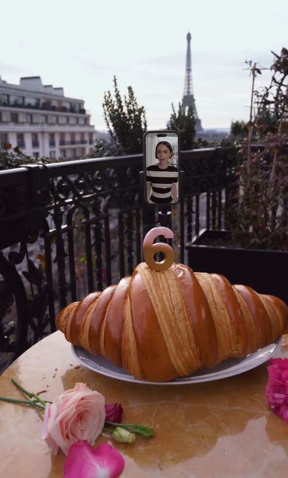 إميلي في باريس موسم سادس - Emily in Paris Season 6 - ليلي كولينز Lily Collins - نتفليكس Netflix مسلسلات - مسلسلات نتفليكس الرومانسية - Emily in Paris مشاهدات عالمية - دارين ستار Darren Star - باريس Paris روما Rome - أخبار مسلسلات هوليوود - تجديد المسلسلات العالمية