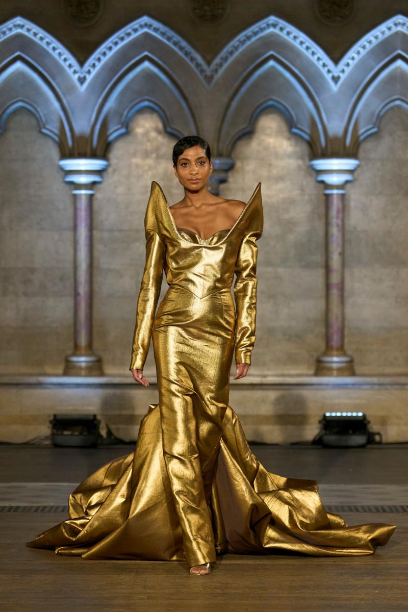 لينا ارزياك الأزياء الراقية خريف وشتاء 2025 - 2026 