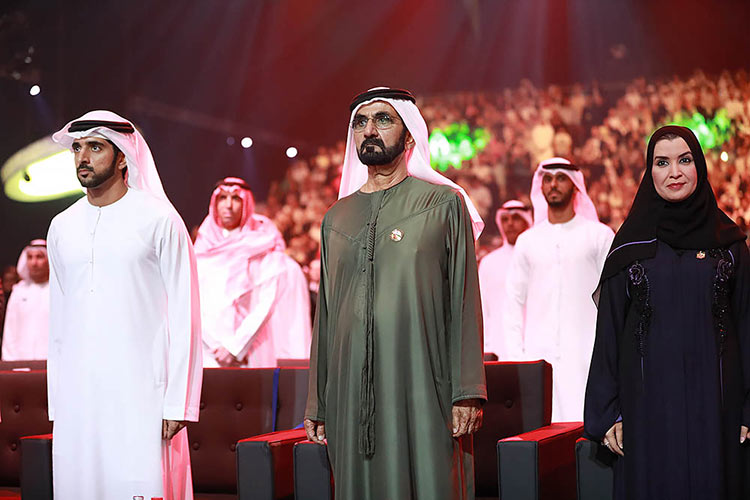 محمد بن راشد آل مكتوم - صناع الأمل - مبادرات محمد بن راشد آل مكتوم العالمية - محمد القرقاوي - جائزة صانع الأمل - العمل الإنساني في الإمارات - العطاء العربي - أبطال الخير - دبي - الإمارات 2025