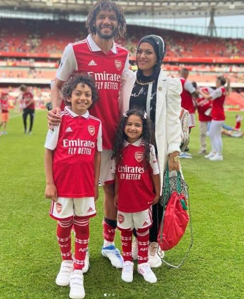 محمد النني - Mohamed Elneny - أمل الحناوي - Amal El Hanawy - زوجة محمد النني - فضيحة محمد النني - زواج محمد النني الثاني - حنان المغربية - Hanan blogger - إنستغرام - Instagram - نادي أرسنال - Arsenal - نادي الجزيرة - Al Jazira Club - الإمارات - United Arab Emirates - كأس السوبر المصري - Egyptian Super Cup - الأهلي - Al Ahly - سيراميكا كليوباترا - Ceramica Cleopatra - حمل حنان - Mohamed Elneny second wife - Amal Elneny Instagram - Amal Elneny children - Amal El Hanawy رد فعل - Mohamed Elneny secret wedding