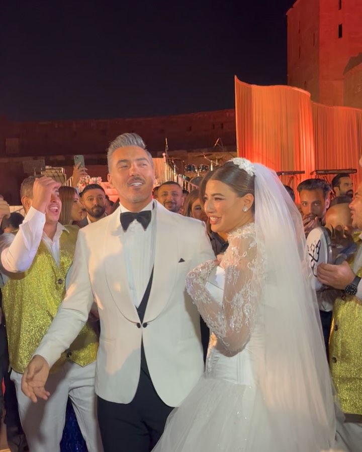 هايدي موسى - محمد غنيم - زفاف هايدي موسى - حفل زفاف هايدي موسى ومحمد غنيم - ET بالعربي - أغنية هايدي موسى في الزفاف - فاطمة نصر - نور عودة - هيما جو - حفلات المشاهير - أخبار الفن