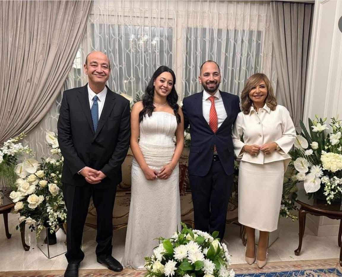 لميس الحديدي وعمرو أديب يحتفلان بقراءة فاتحة نجلهما نور في أجواء عائلية