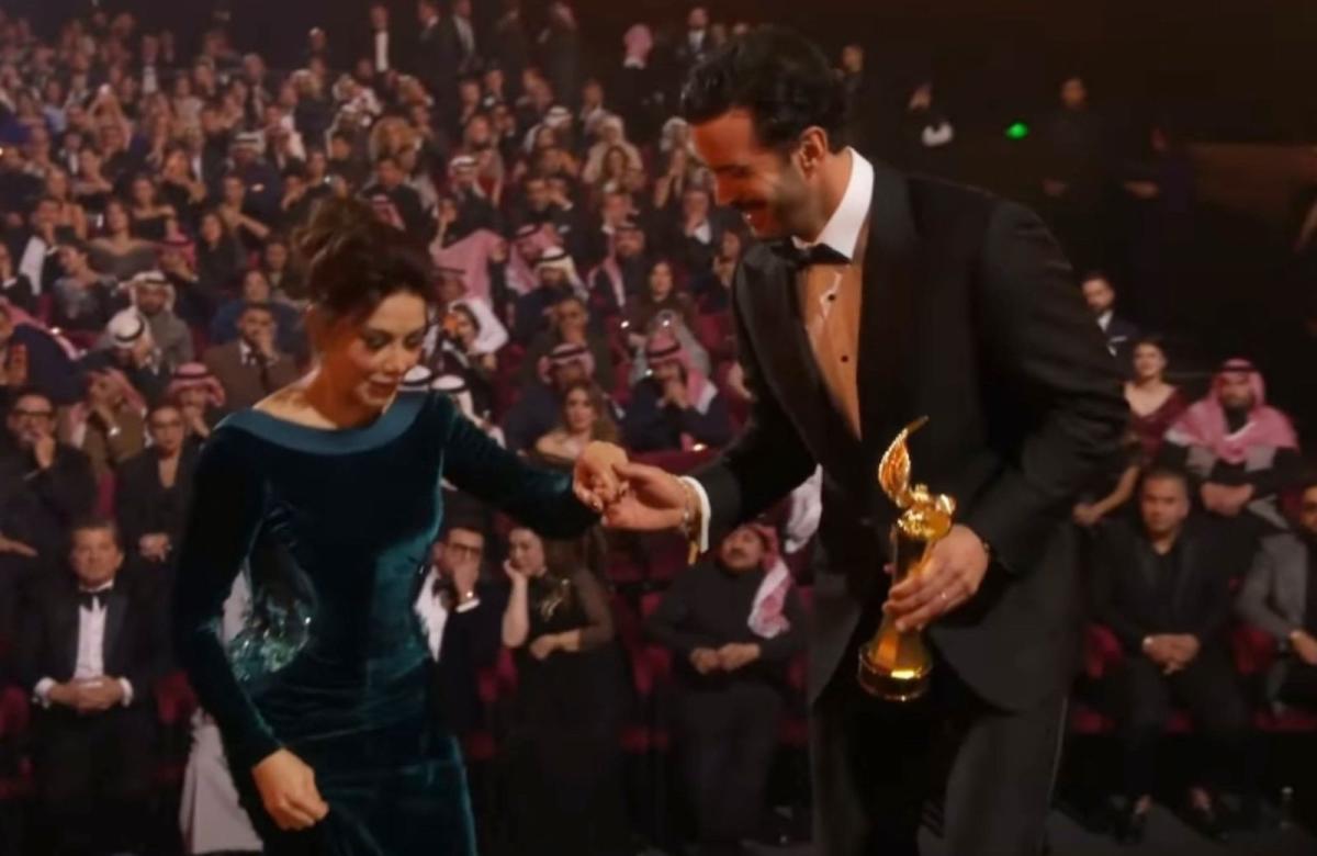 كاريس بشار وباريش أردوتش