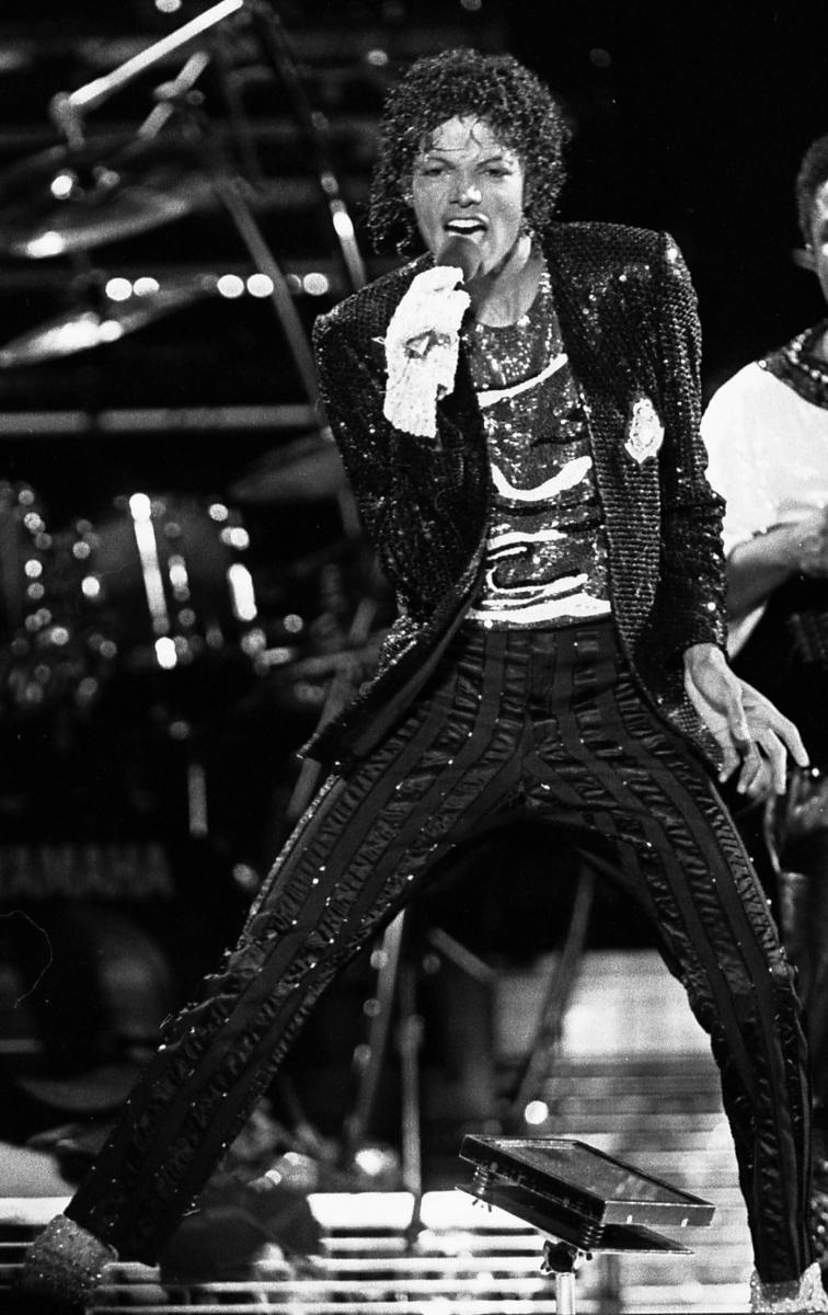 BTS Michael Jackson أغنية جديدة - مايكل جاكسون وأغنية غير منشورة - بي تي إس BTS 2026 comeback - BTS مايكل جاكسون Grouse Lodge - Rodney Jerkins مشروع تكريمي لمايكل جاكسون - أغاني مايكل جاكسون المفقودة - BTS تسجيل أغنية لمايكل جاكسون - مشروع عالمي مايكل جاكسون - BTS وMichael Jackson تعاون - بي تي إس في أيرلندا - أغاني Michael Jackson unreleased songs