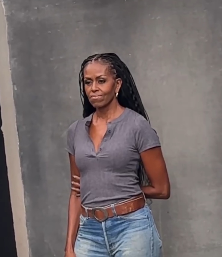 ميشيل أوباما وزن جديد - ميشيل أوباما Ozempic - كواليس جلسة تصوير Annie Leibovitz - خسارة وزن المشاهير - جدل أدوية التنحيف - Michelle Obama weight loss