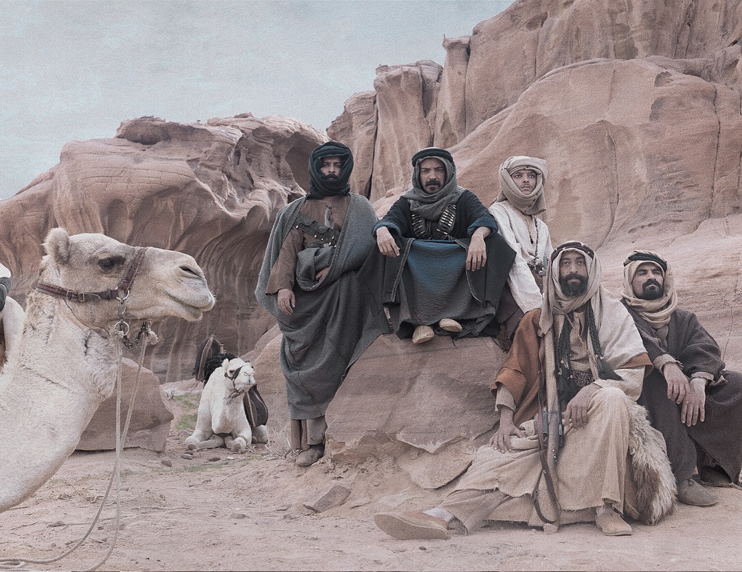فيلم القيد ـ يعقوب الفرحان ـ سعد الشطي ـ حسام الحلوة ـ أحمد الحقيل ـ تلفاز 11 ـ نيوم ـ دراما سعودية ـ أفلام سعودية ـ أفلام خليجية ـ سينما السعودية ـ La Casa de Papel ـ حسام الحارثي ـ خالد عبدالعزيز ـ فهد المطيري ـ ابتسام أحمد ـ براء عالم ـ سينما بدوية ـ أفلام 2025