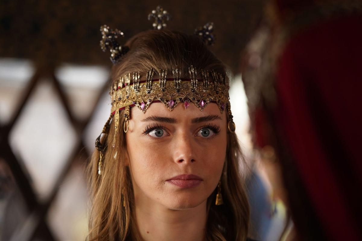 مسلسل المؤسس أورهان الحلقة 8