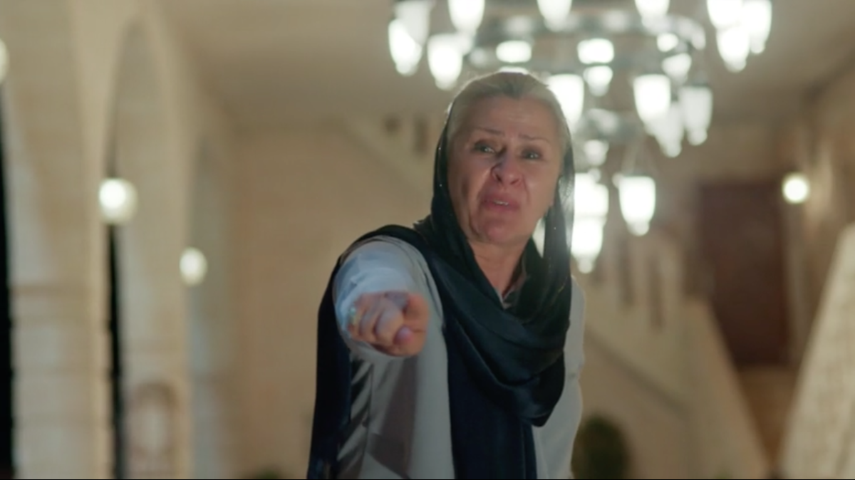 مسلسل المدينة البعيدة الحلقة 24