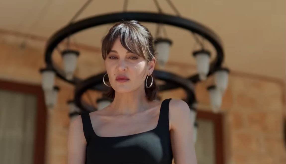 مسلسل المدينة البعيدة الحلقة 28 والأخيرة - Uzak Sehir