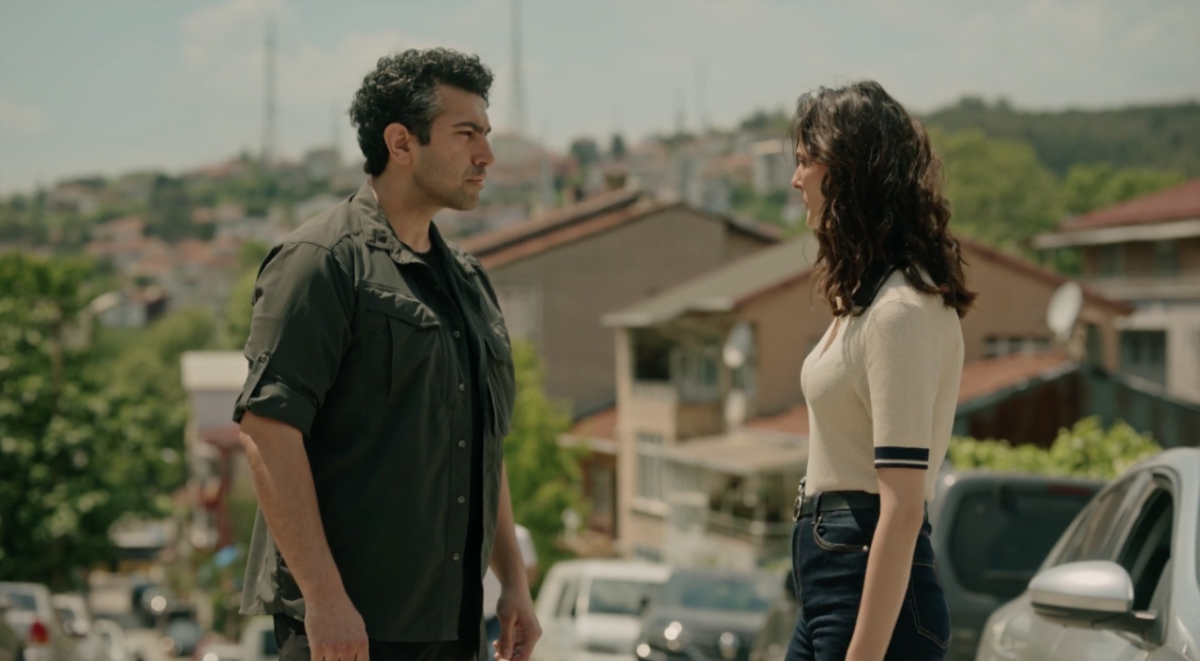 مسلسل حلم أشرف الحلقة 11