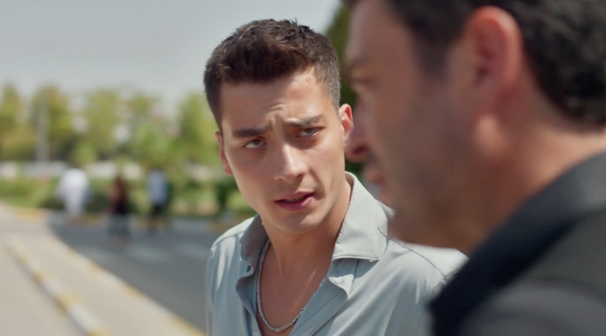 مسلسل المدينة البعيدة الحلقة 29 – Uzak Sehir