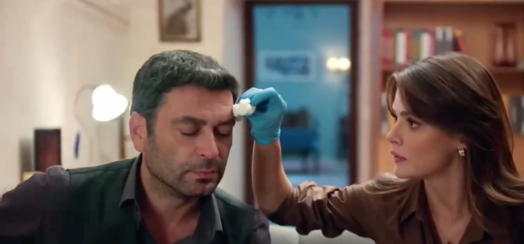 مسلسل المدينة البعيدة الموسم الثاني الحلقة 33 - Uzak Şehir