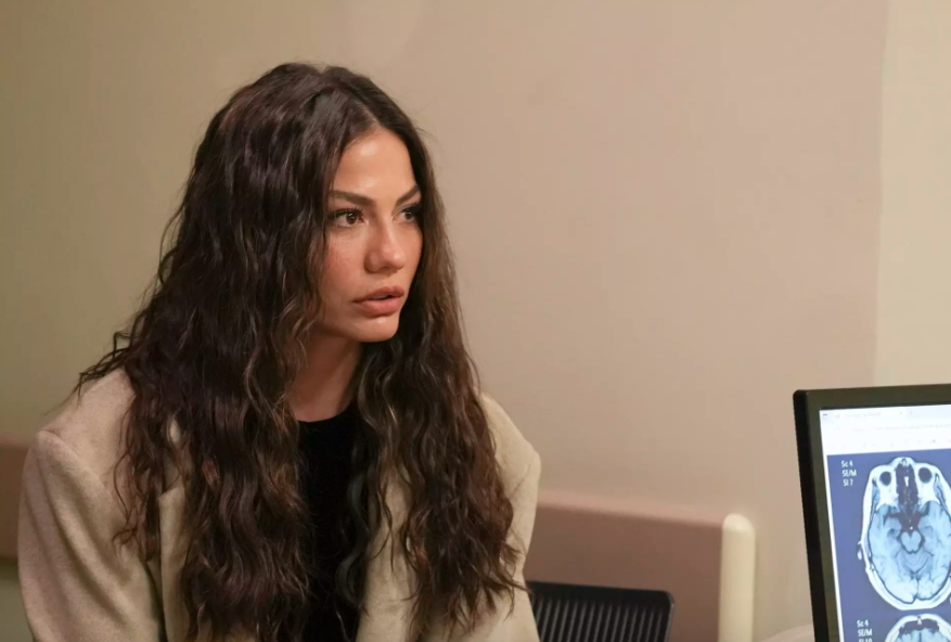 مسلسل حلم أشرف الحلقة 22