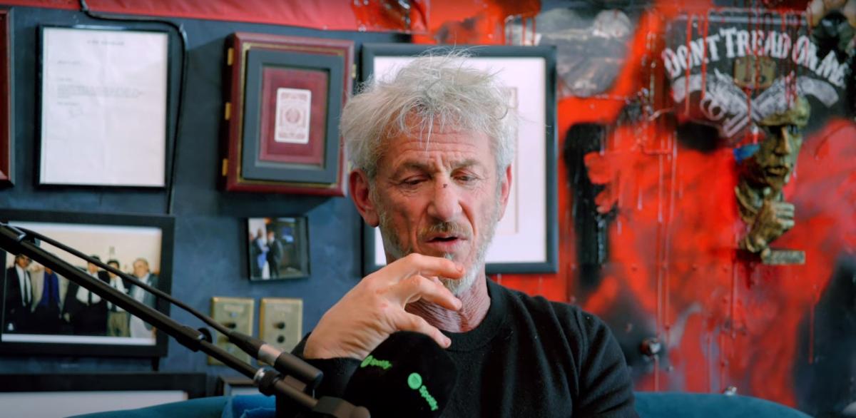 شون بن Sean Penn 2025، بودكاست لويس ثيرو Louis Theroux، وودي آلن Woody Allen قضية ديلان فارو Dylan Farrow، صور شون بن الآن، فضائح مشاهير هوليوود Hollywood scandals، آخر أخبار وودي آلن، أفلام شون بن، Sweet and Lowdown، دفاع مشاهير عن وودي آلن، مظهر شون بن الأخير.