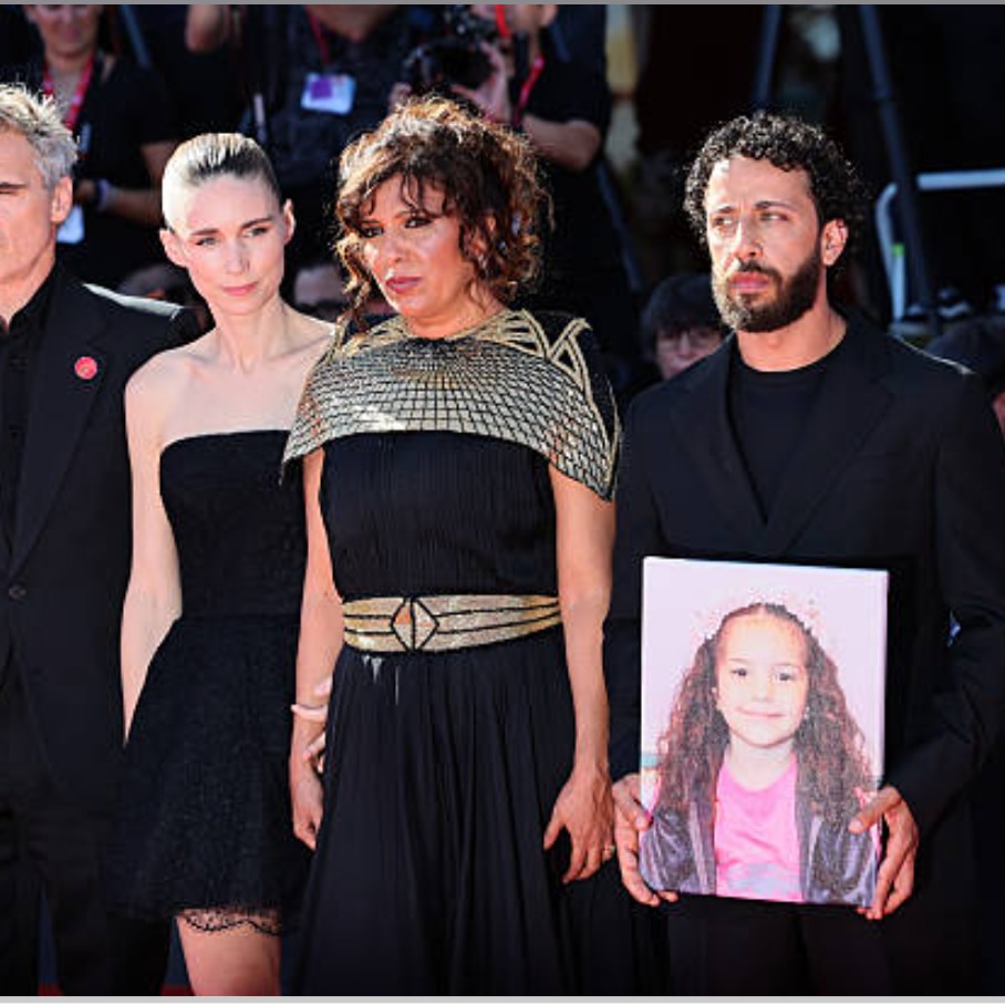 مهرجان البندقية 2025 Venice Film Festival - فيلم صوت هند رجب Hind Rajab - كوثر بن هنية Kaouther Ben Hania - جائزة الأسد الفضي Silver Lion - ألكساندر باين Alexander Payne - توني سيرفيلو Toni Servillo - لا غراتسيا La Grazia - جيم جارموش Jim Jarmusch - بيني سافدي Benny Safdie - أوريسونتي Orizzonti - فلسطين Palestine - الأوسكار لأفضل فيلم دولي Best International Feature Oscar - مهرجان سينمائي عالمي - دراما فلسطينية Gaza Film - Venice Film Awards
