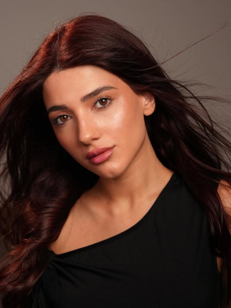 نارين بيوتي - نارين بيوتي ET بالعربي - منتجات نارين بيوتي - نارين بيوتي ترد على الانتقادات - نارين بيوتي تطلق منتجات التجميل - Narin Beauty - Narin Beauty ET بالعربي - Narin Beauty products - نارين بيوتي صبغة شعر - نارين بيوتي مقابلة