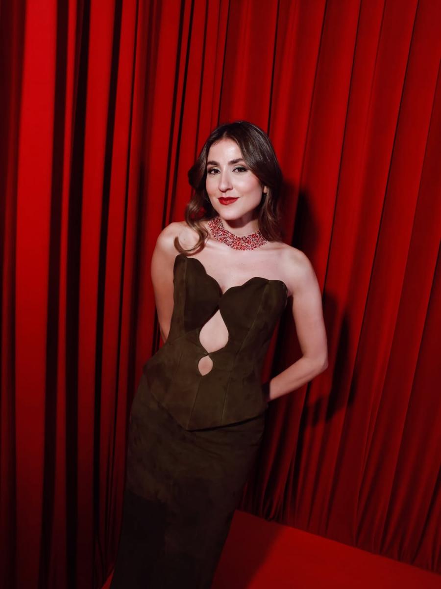 ماريلين نعمان بفستان من كارولين لانغ 