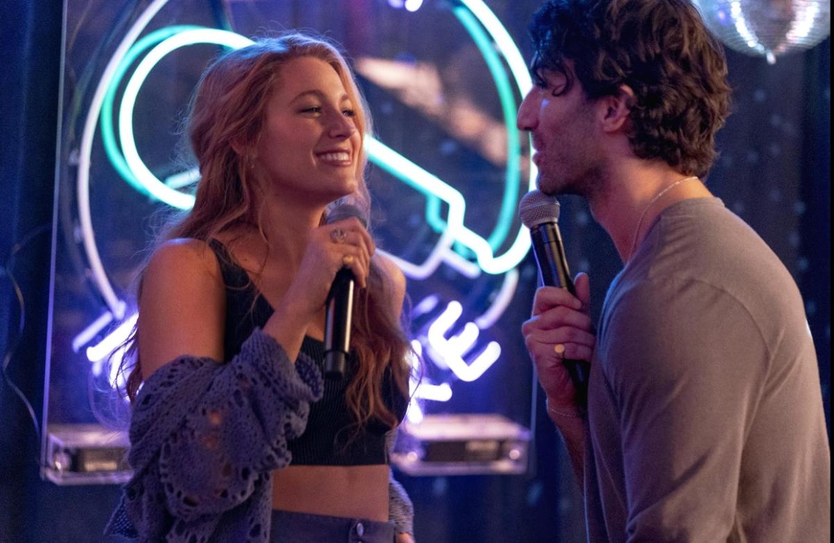 بليك ليفلي - Blake Lively - جاستن بالدوني - Justin Baldoni - فيلم It Ends With Us - مشهد محذوف It Ends With Us - قبلة مرتجلة بين بليك ليفلي وجاستن بالدوني - قضية تحرش بليك ليفلي ضد جاستن بالدوني - دعوى انتقام في هوليوود - كواليس It Ends With Us - Wayfarer Studios - محاكمة بليك ليفلي جاستن بالدوني - deleted scene It Ends With Us kiss - Blake Lively lawsuit - Justin Baldoni legal team - تطورات قضية بليك ليفلي في هوليوود