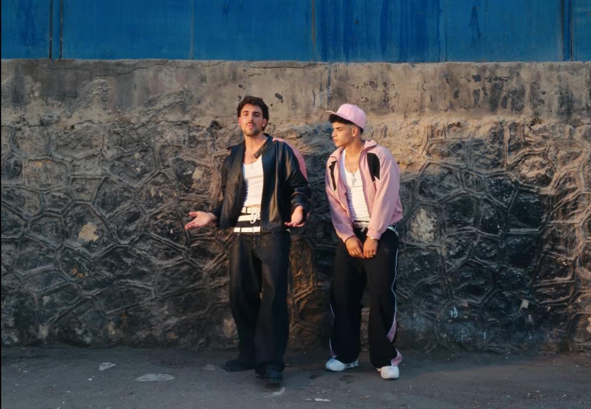 Saint Levant – ألبوم Love Letters Deluxe – كليب Do You Love Me – فارس سكر – Naika – مروان موسى – Kalamantina – Virgin Records – SALXCO UAM – Billboard Arabic Hot 100 – Billboard Indie Charts – Nordo – Babylone – Coachella – Lollapalooza – Gov Ball – Dior – Vogue – Esquire – GQ France – Dazed Mena – موسيقى عربية عالمية – البوب العربي – الأغنية الفلسطينية – الراب المصري – موسيقى المغرب العربي – موسيقى الشتات العربي - سانت ليفانت