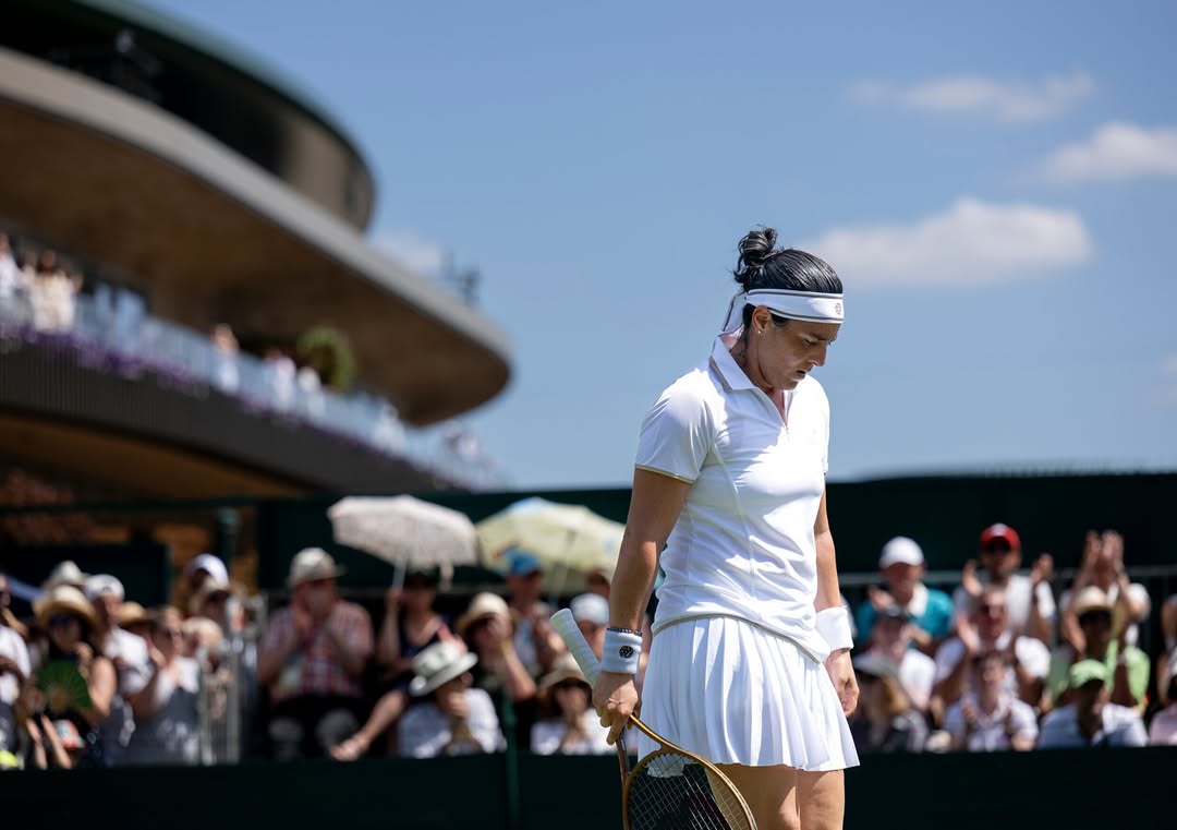  - Ons Jabeur - انسحاب أنس جابر - إصابة أنس جابر - بطولة ويمبلدون 2025 - Wimbledon 2025 - Viktoriya Tomova - ماركيتا فوندروسوفا - Markéta Vondroušová - U.S. Open 2022 - French Open 2025 - رولان غاروس - Miami Open 2025 - ميامي المفتوحة - إصابات لاعبات التنس - النجمة التونسية أنس جابر - All England Club London - انسحاب من التنس - مستقبل أنس جابر - أخبار مشاهير التنس