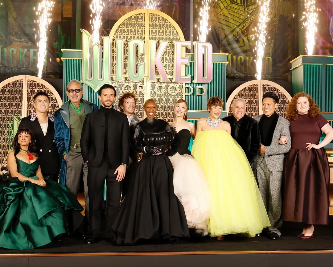 أريانا غراندي Wicked - سينثيا إريفو Wicked - Ariana Grande Cynthia Erivo - Wicked For Good premiere - Wicked red carpet moments - Ariana Grande Singapore incident - Cynthia Erivo vocal rest - Defying Gravity Grammy - Wicked movie 2025 - Wicked press tour - Glinda Elphaba actresses - Wicked Broadway Gershwin Theater - Ariana Grande news - Cynthia Erivo news - Hollywood red carpet viral moments