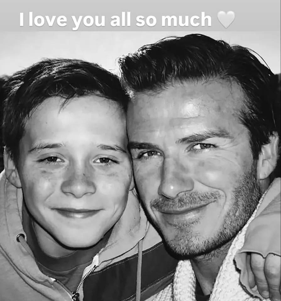 فيكتوريا بيكهام Victoria Beckham - ديفيد بيكهام David Beckham - بروكلين بيكهام Brooklyn Beckham - روميو بيكهام Romeo Beckham - عائلة بيكهام - خلاف عائلة بيكهام - نيكولا بيلتز Nicola Peltz - إنستغرام المشاهير - أخبار هوليوود 2026 - Spice Girls - David Beckham knighthood - Beckham family drama