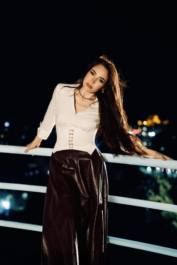 عبير نعمة - أغنية أمل - عبير نعمة أمل - Universal Music MENA - إيلي فهد - نبيل الخوري - جورج قسيس - هادي شرارة - مستشفى سيدة المعونات - الأغنية اللبنانية الجديدة - كليب عبير نعمة الجديد - الموسيقى اللبنانية