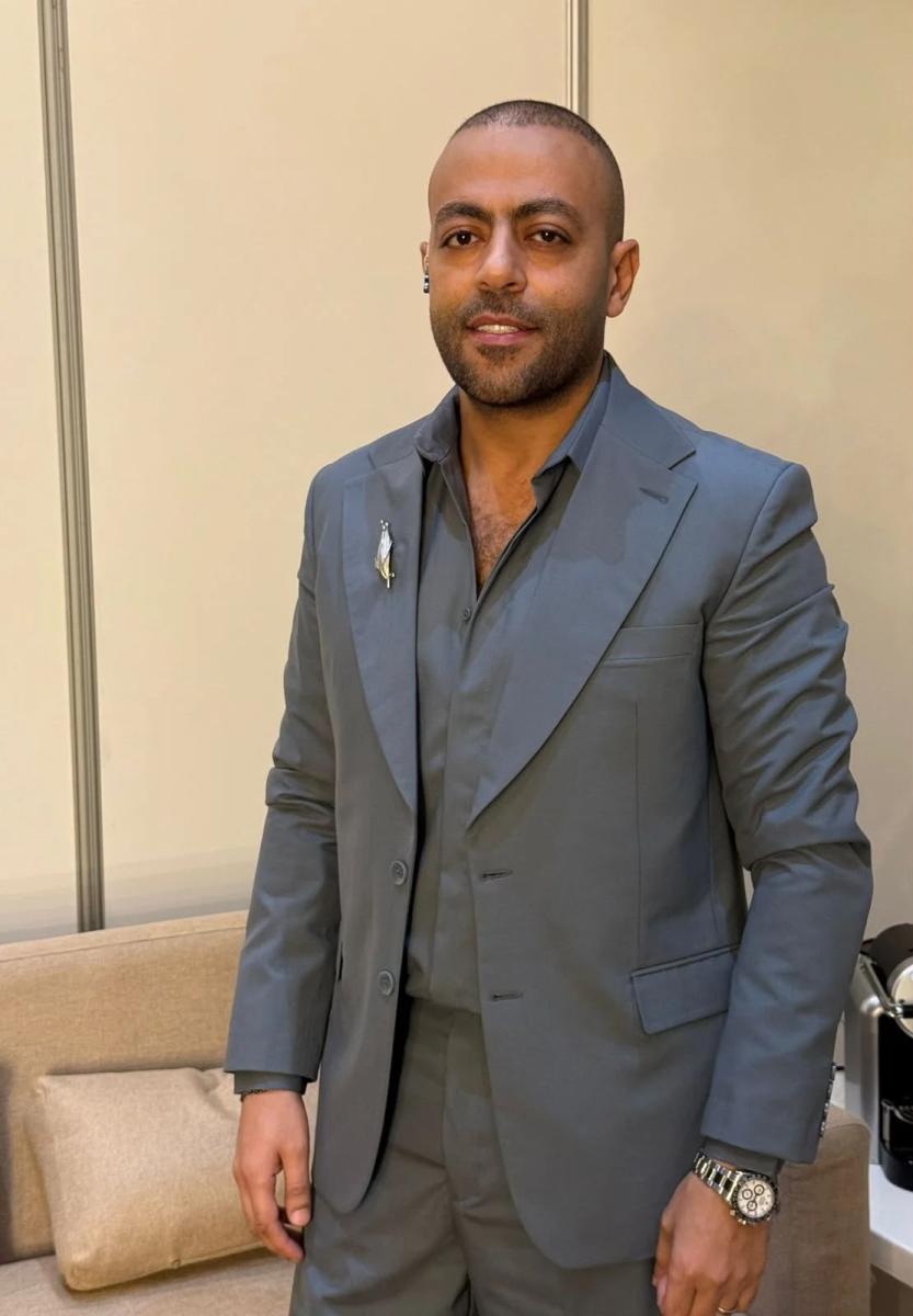 تامر عاشور 