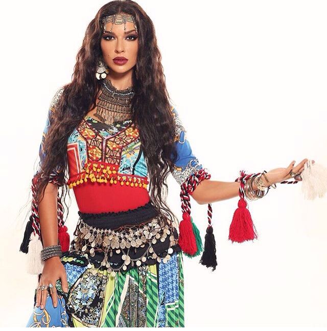 كورايما توريس، نادين نجيم، كاساندرا، سمرا، مسلسل سمرا، نادين نجيم سمرا، كورايما توريس ET بالعربي، كاساندرا، أوزفالدو ريوس، مسلسل كاساندرا، الفصول الأربعة، قادة الإنسانية، سر جمال كورايما توريس، الدراما الفنزويلية، ET بالعربي.