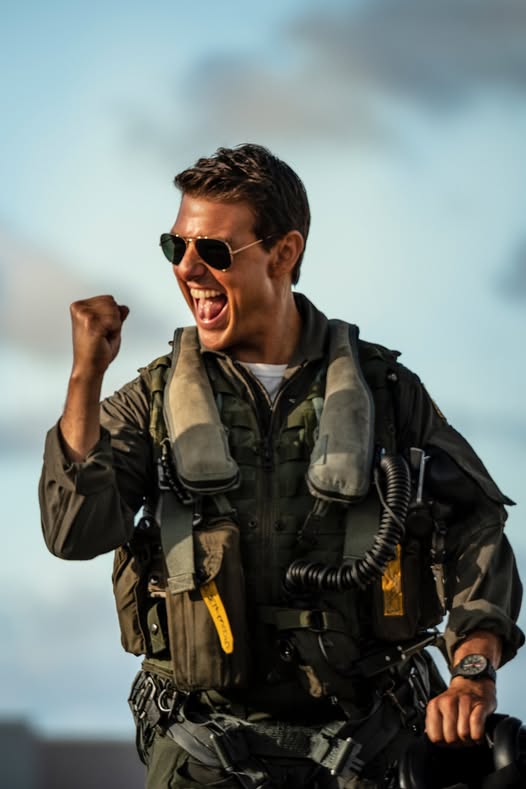 Top Gun 3 - توم كروز Tom Cruise - Top Gun Maverick - باراماونت Paramount - جيري بروكهايمر Jerry Bruckheimer - CinemaCon لاس فيغاس - مايلز تيلر Miles Teller - غلين باول Glen Powell - جوزيف كوسينسكي Joseph Kosinski - إيرادات Top Gun Maverick - أفلام هوليوود 2026 - عودة Top Gun 3 - أخبار توم كروز