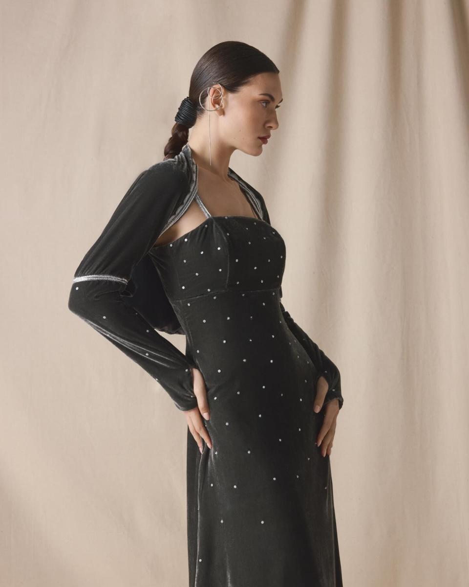 مجموعة Lumière Oud من نورا الشيخ