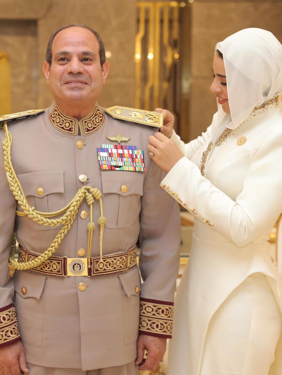 آية السيسي بفستان مستوحى من الحضارة المصرية بتوقيع مرام بورهان