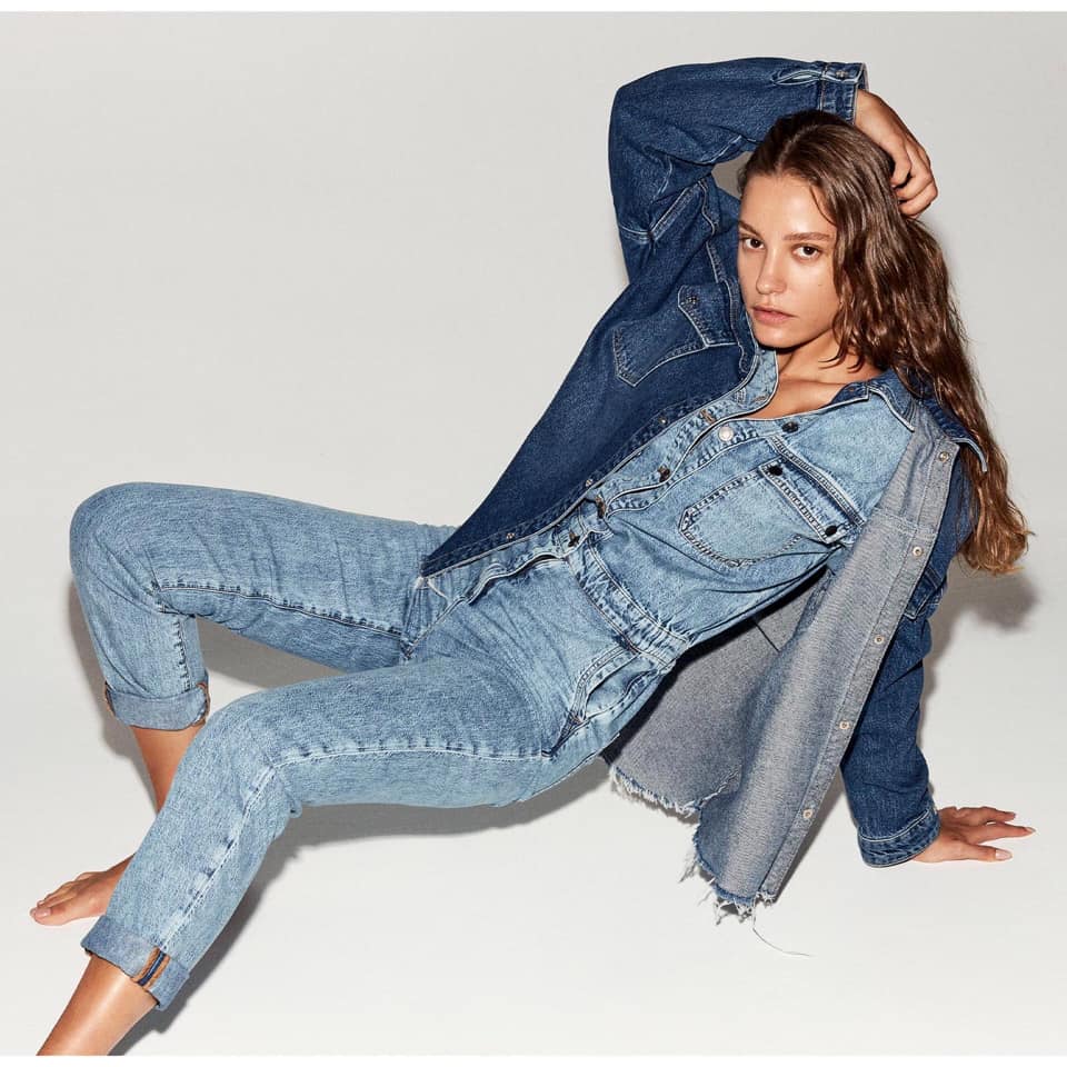 سيريناي ساريكايا وصور جديدة مع حبيبها مارت ديمير