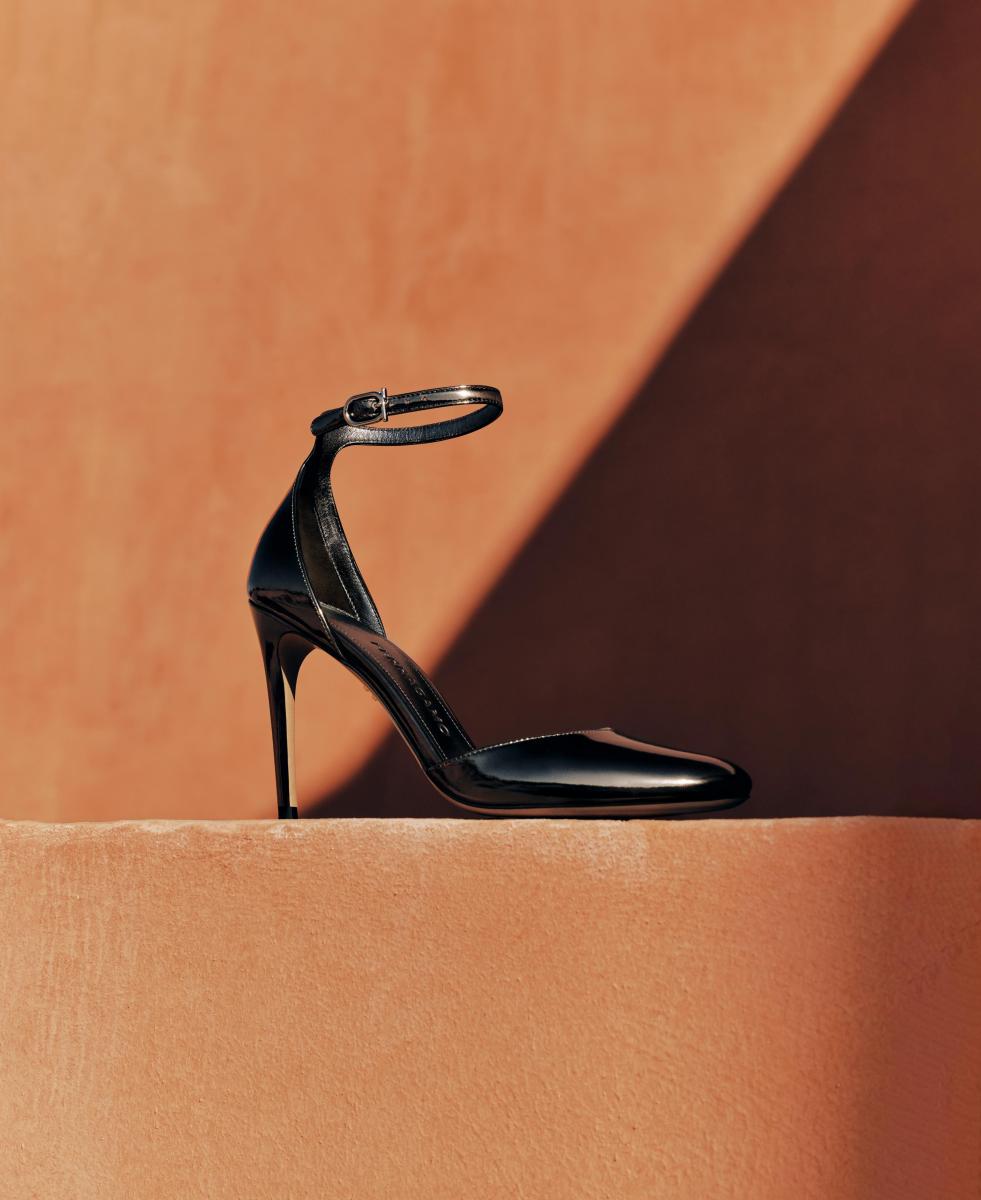 إطلالات رمضانية مستوحاة من الضوء والصمت مع فيراغامو