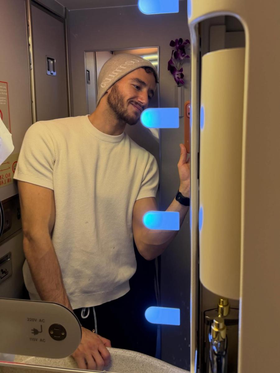 أحمد مالك ينضم لفيلم ولاد رزق 4